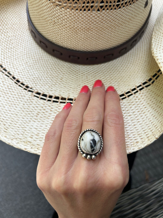 White Buffalo Ring, US 7.5