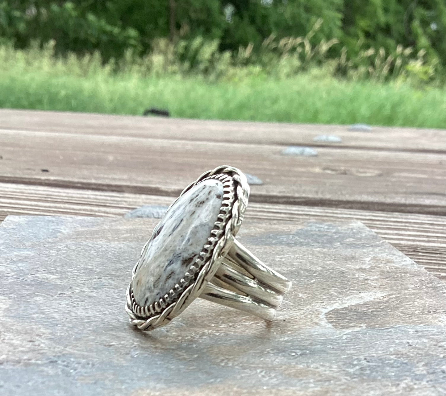 US 8.5 White Buffalo Triple Band Ring