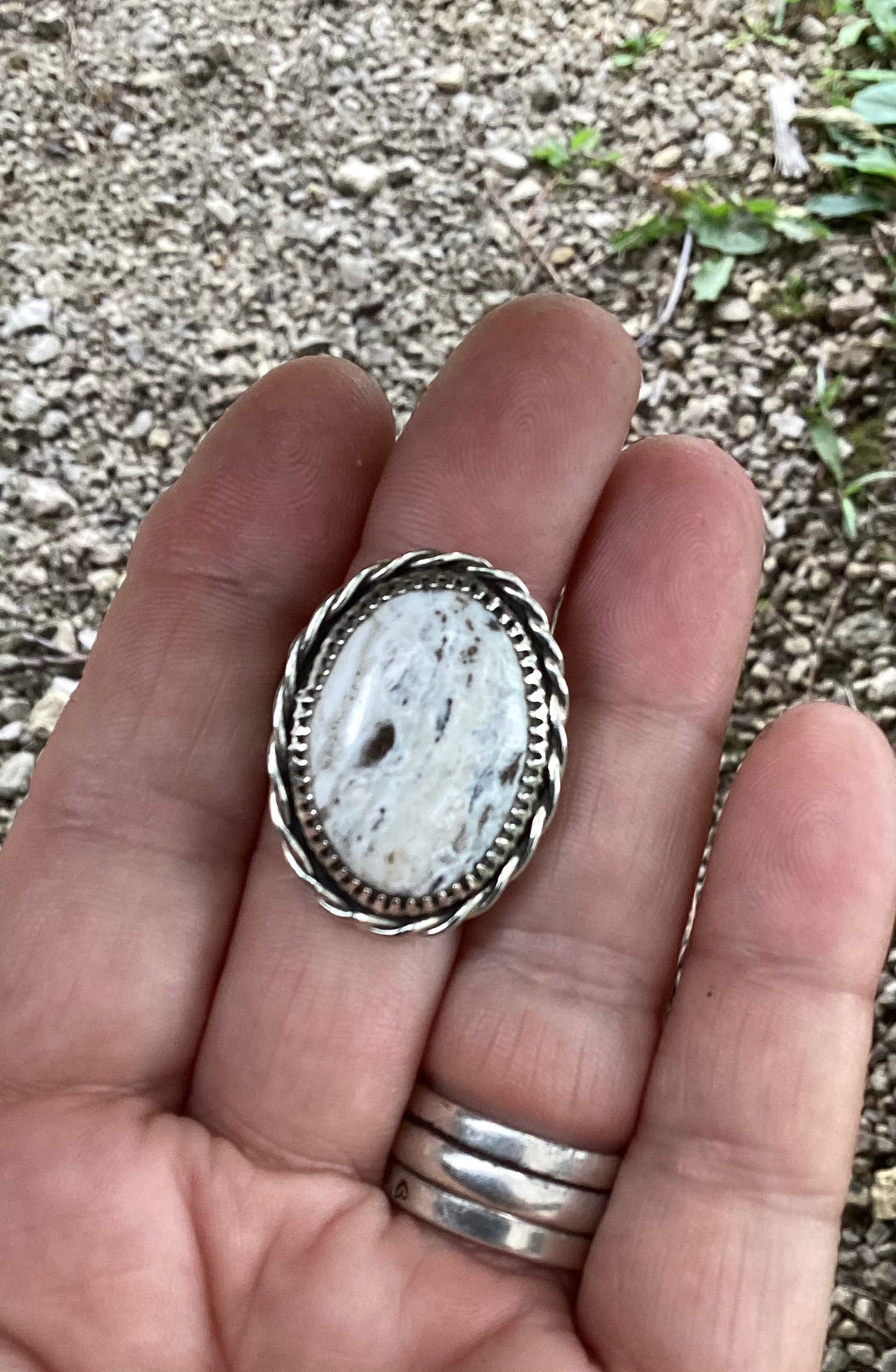 US 8.5 White Buffalo Triple Band Ring